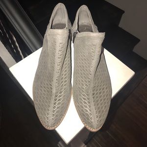 vince camuto clorieea